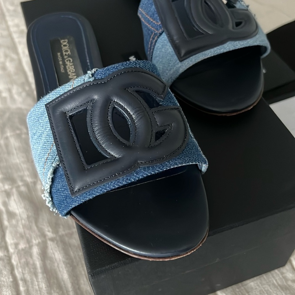 Dolce & Gabbana sandals